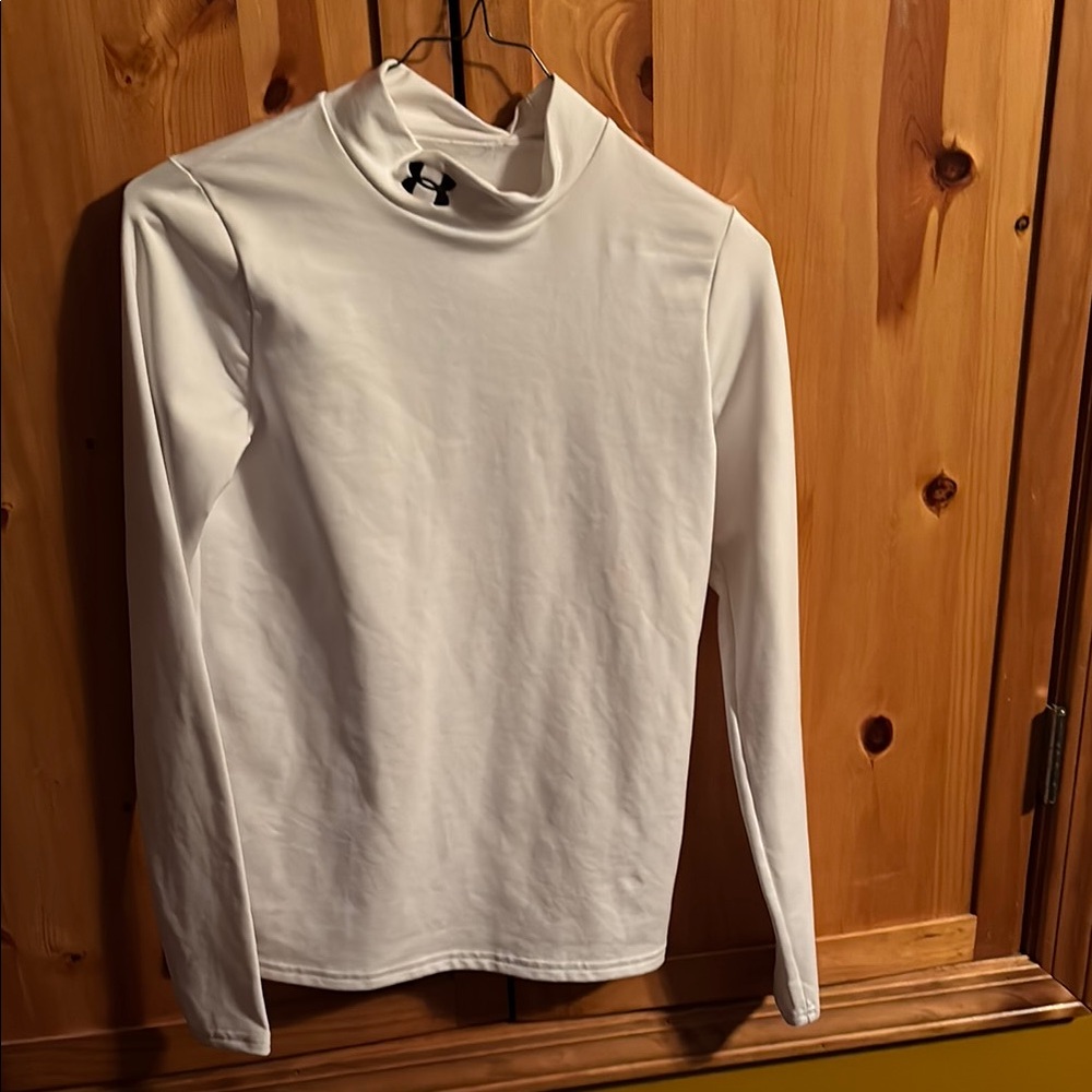 Under Armour White Long Sleeve Tee Classic Comfort